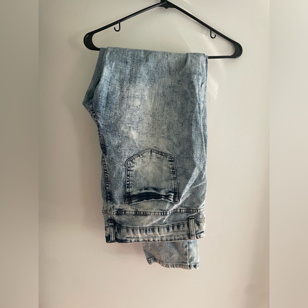 Highway Jeans